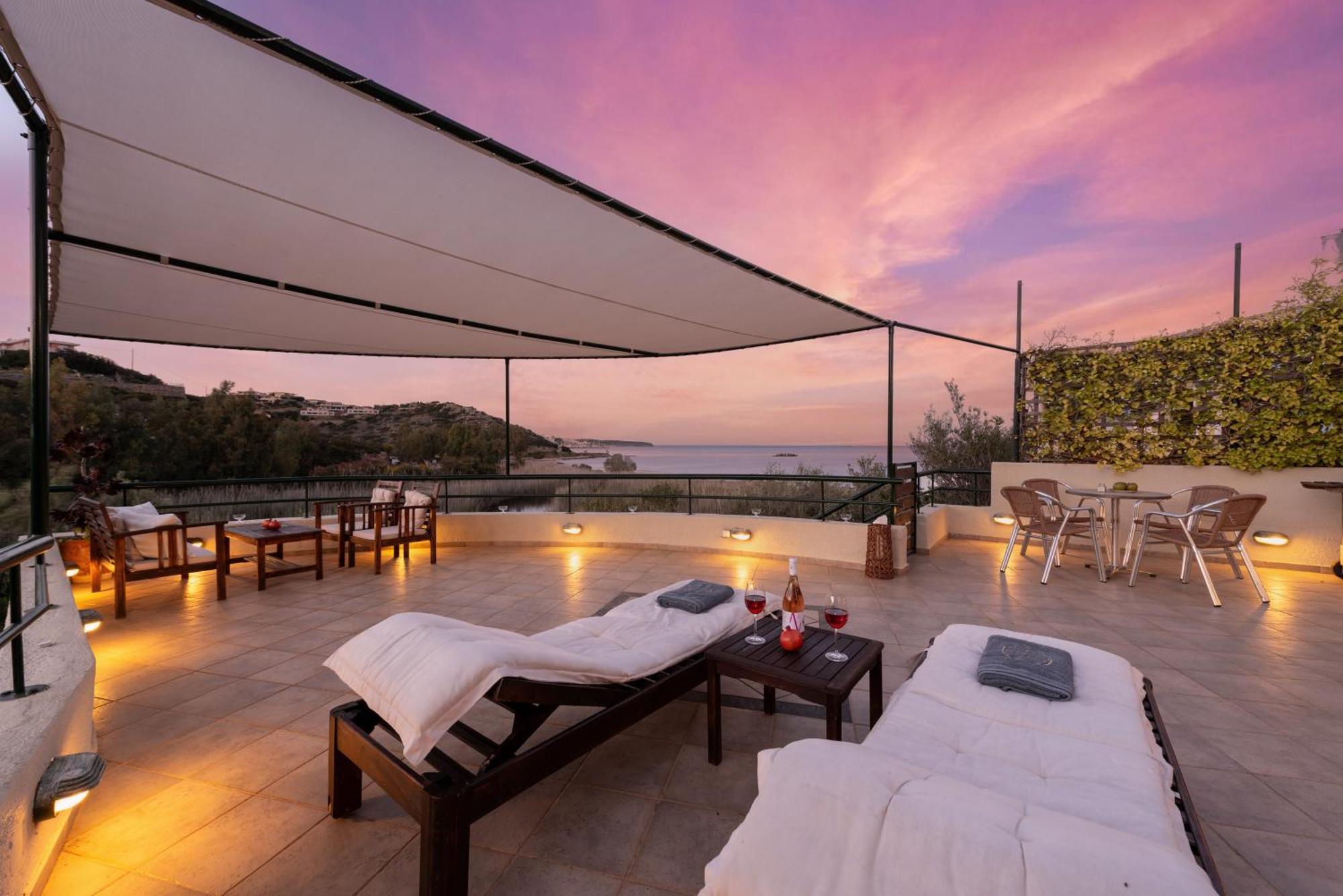 Coastal Dream Beachview Jacuzzi& Sauna Amoudara  Bagian luar foto