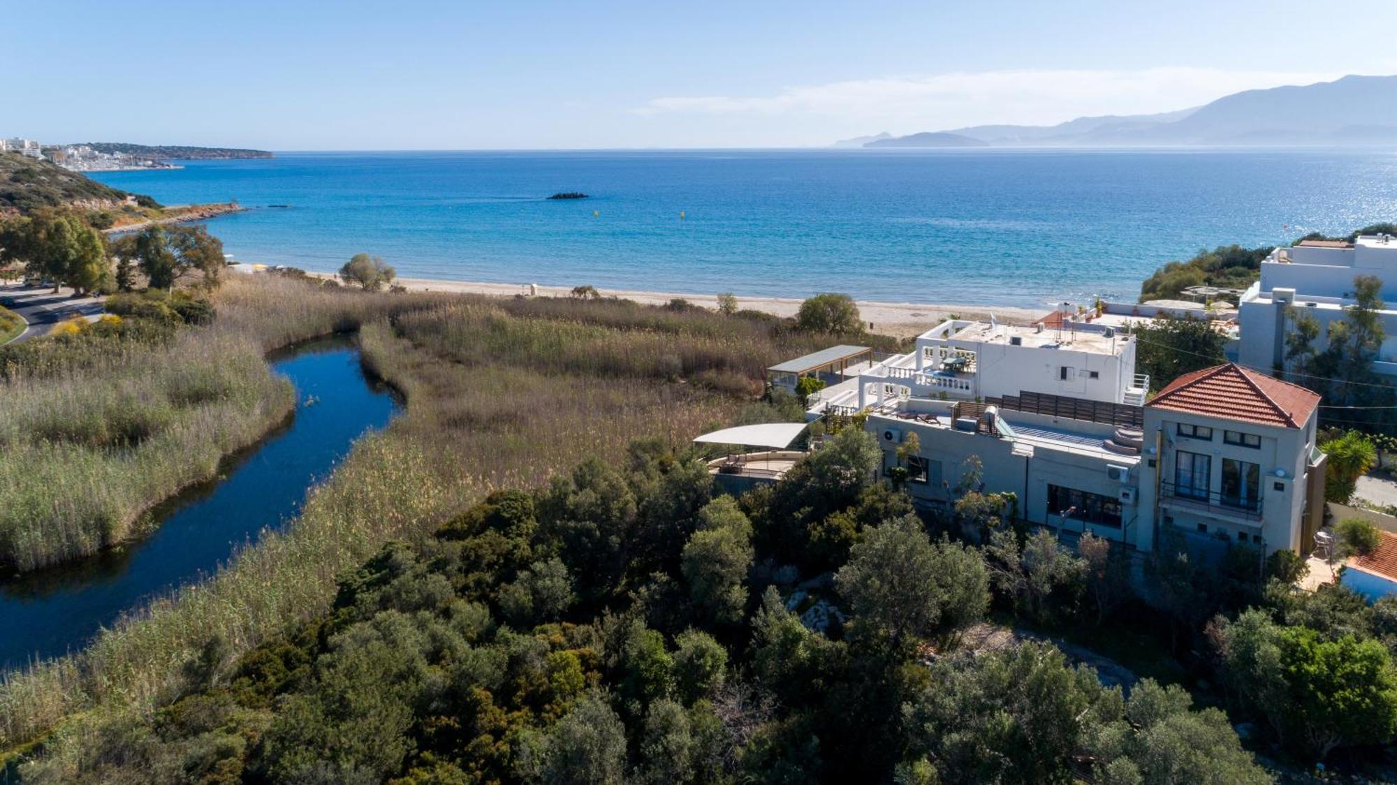 Coastal Dream Beachview Jacuzzi& Sauna Amoudara  Bagian luar foto