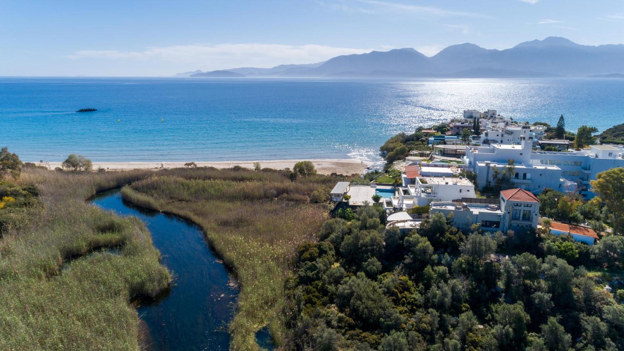 Coastal Dream Beachview Jacuzzi& Sauna Amoudara  Bagian luar foto